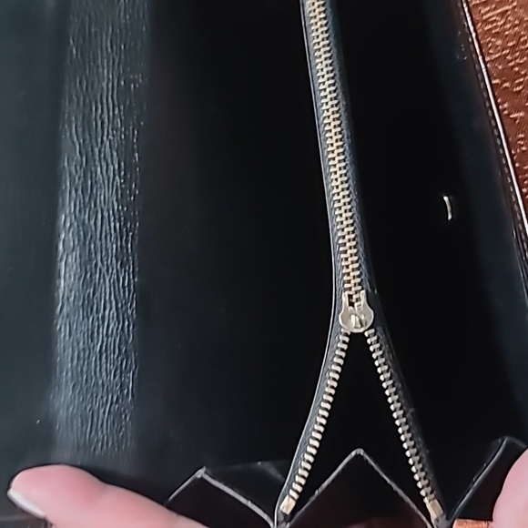 Louis Vuitton Vintage Black Epi Wallet - Picture 10 of 11